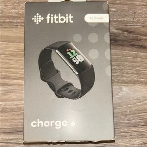 Fitbit Charge 6 Smartwatch in Black